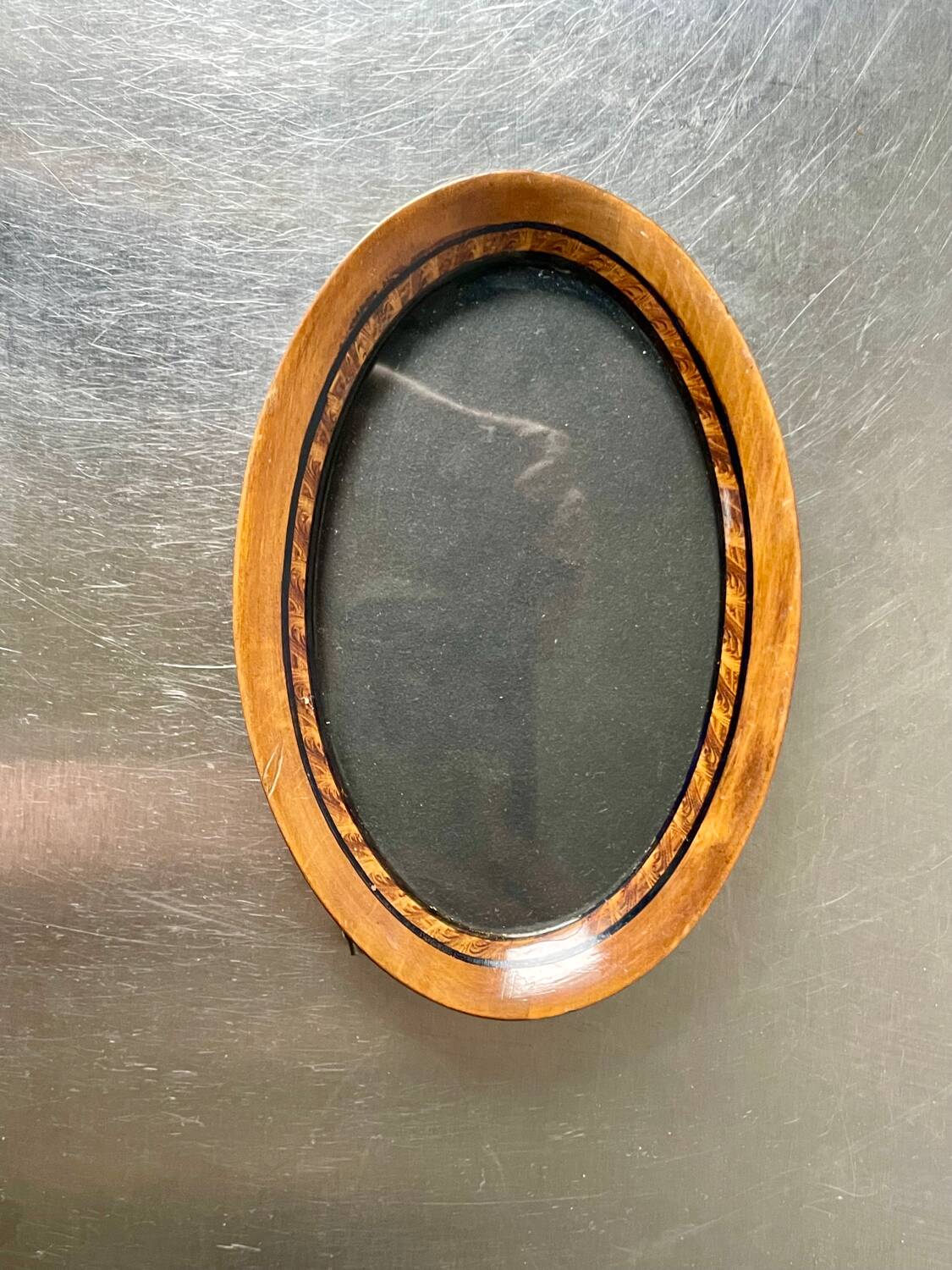 Antique Oval wooden frame with intarsia inlay 15.5 cm x 10 cm
