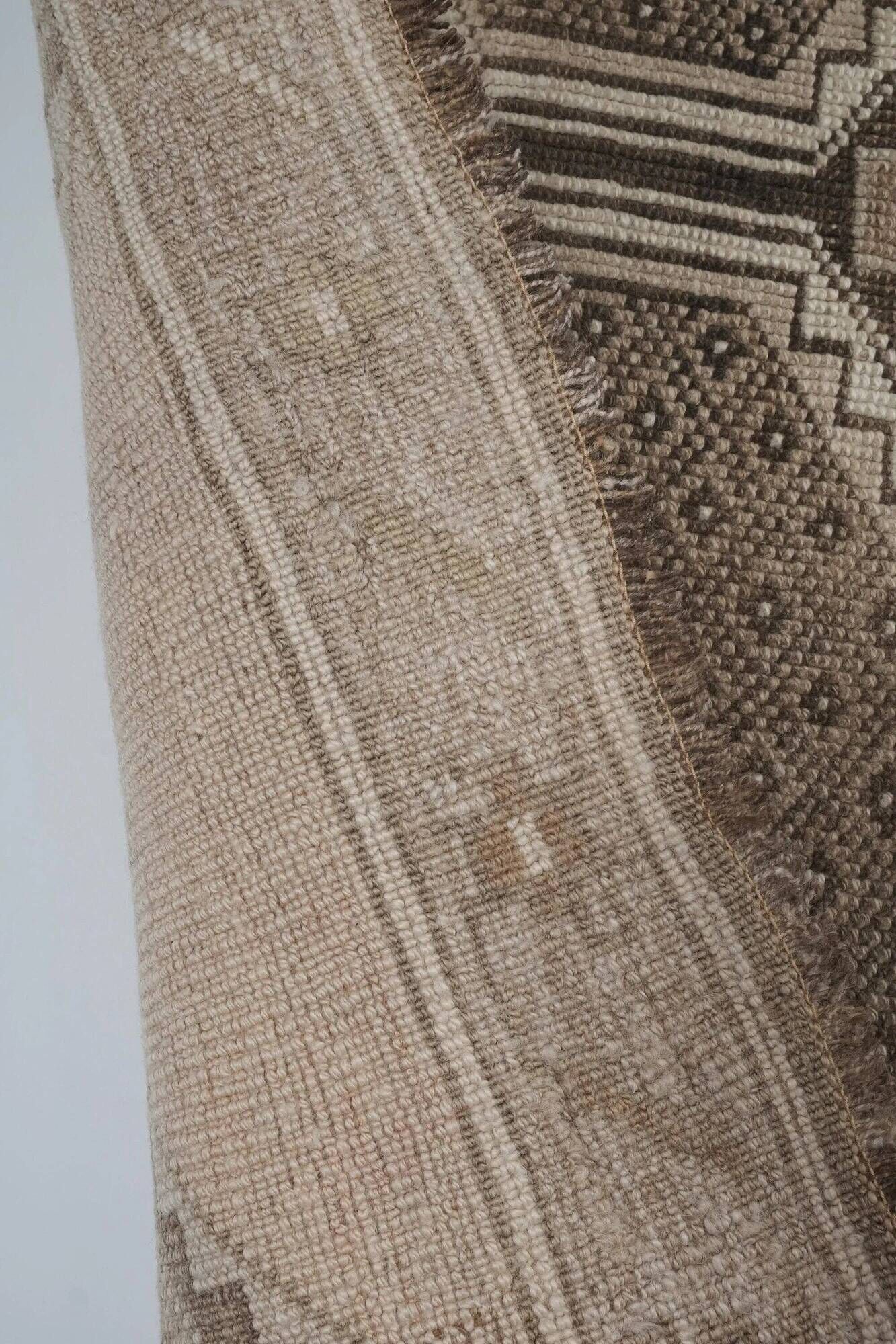 Vintage Turkish Oushak rug 148x368 cm