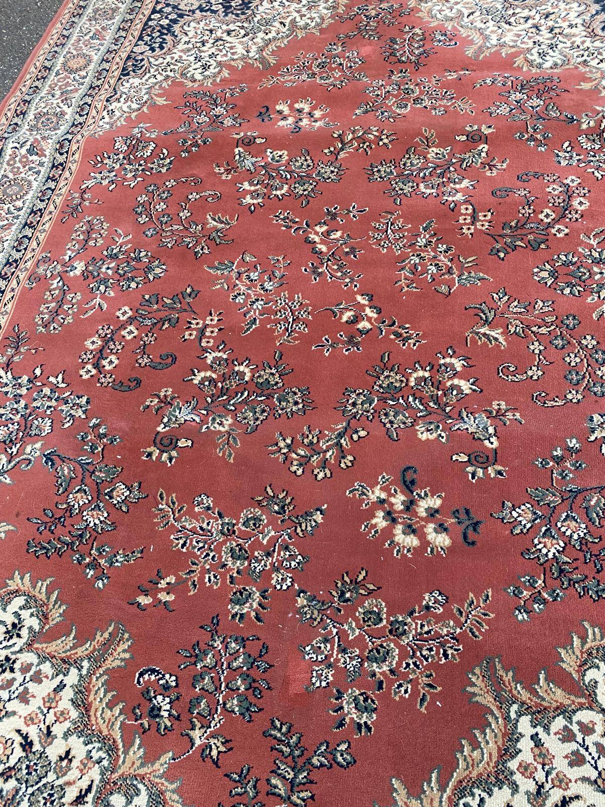 Burgundy Persian wool rug Khorassan 200x300cm