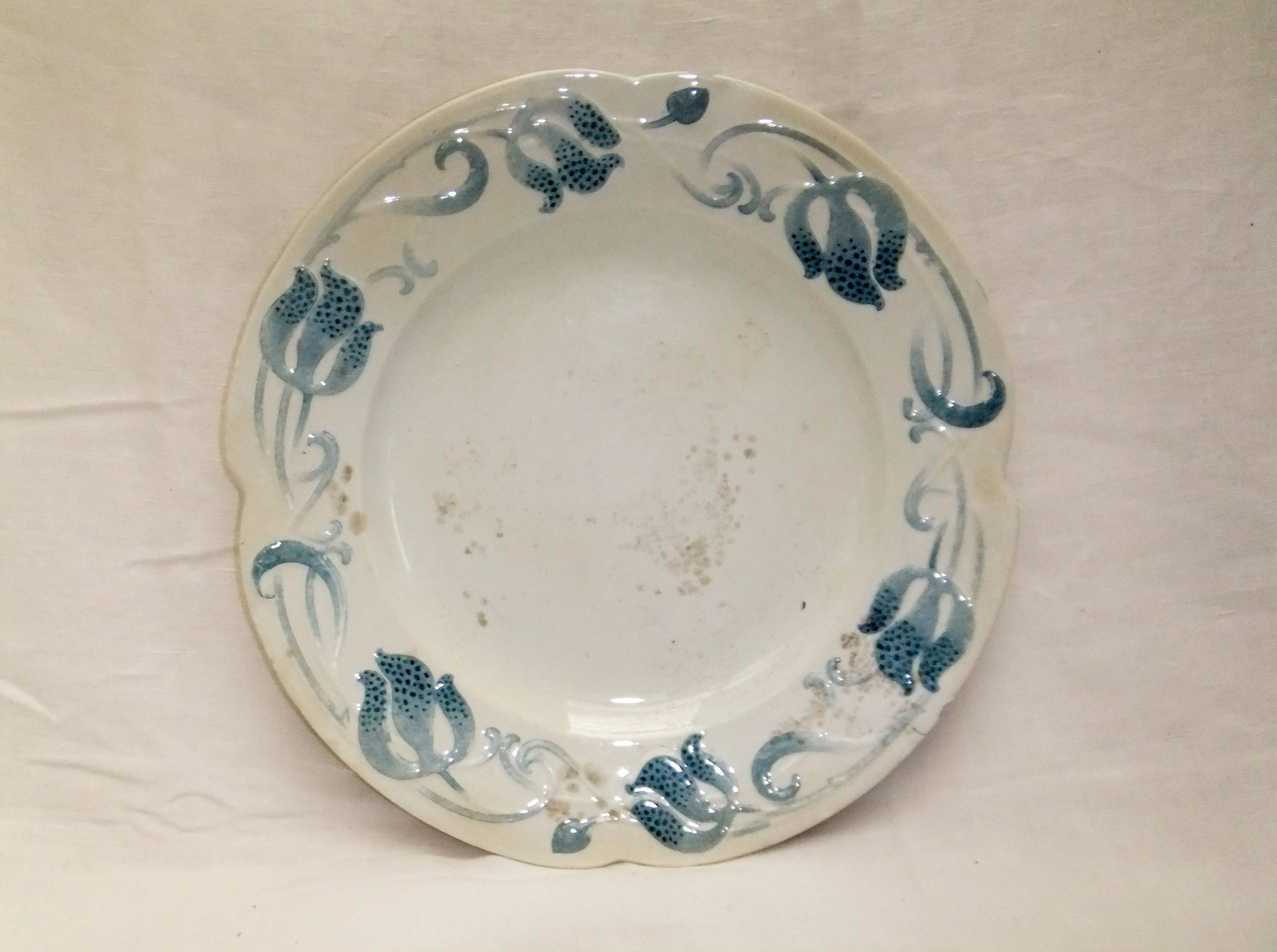 Sarreguemines Tircis barbotine art nouveau plate collection