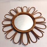 Rattan mirror daisy