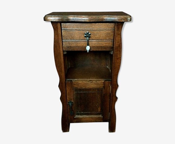 Table de chevet