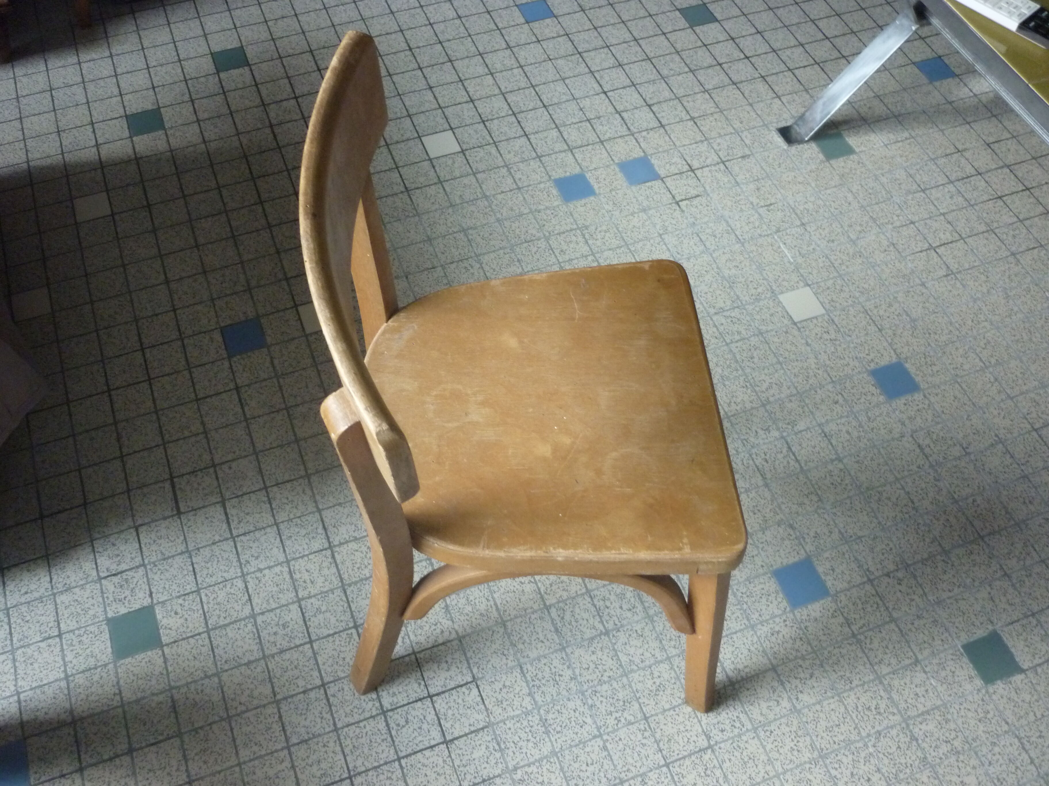 Child schoolboy chair in baumann wood