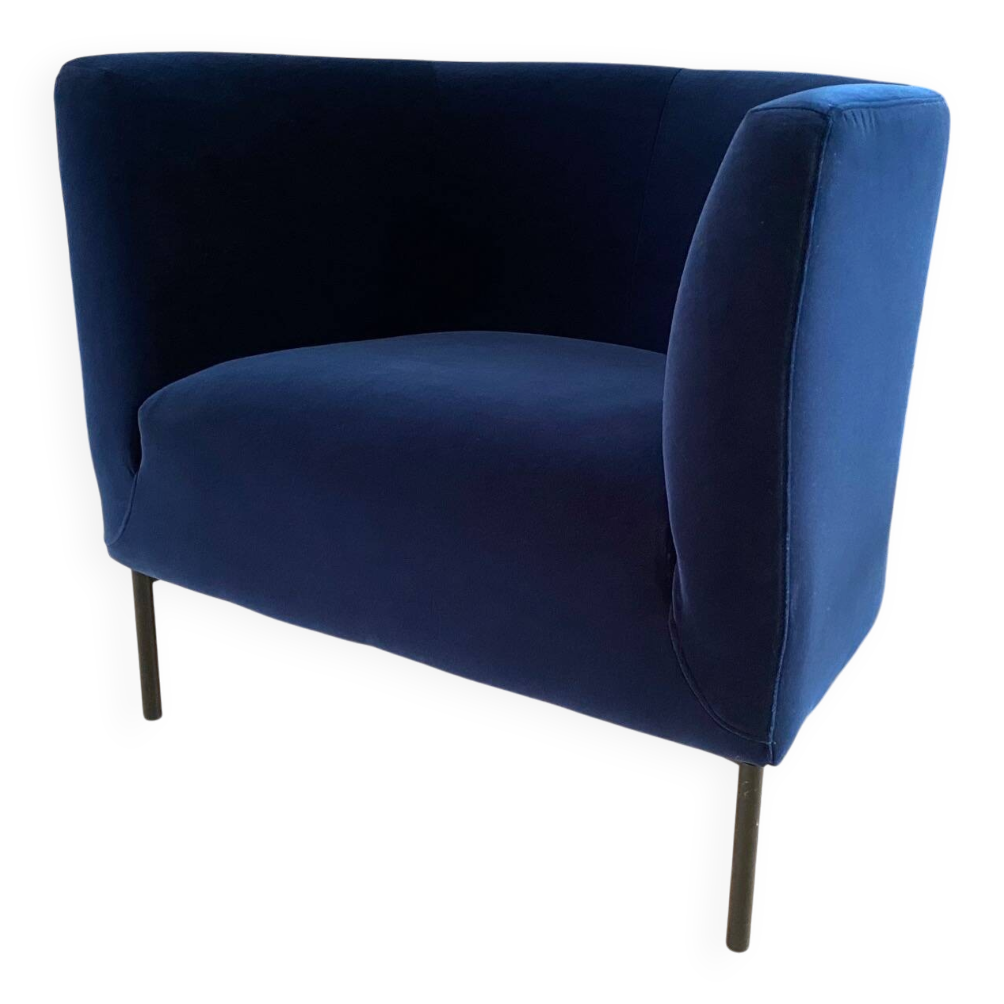Fauteuil SITS Bob par Steven Schilte – velours Dedar bleu de Prusse