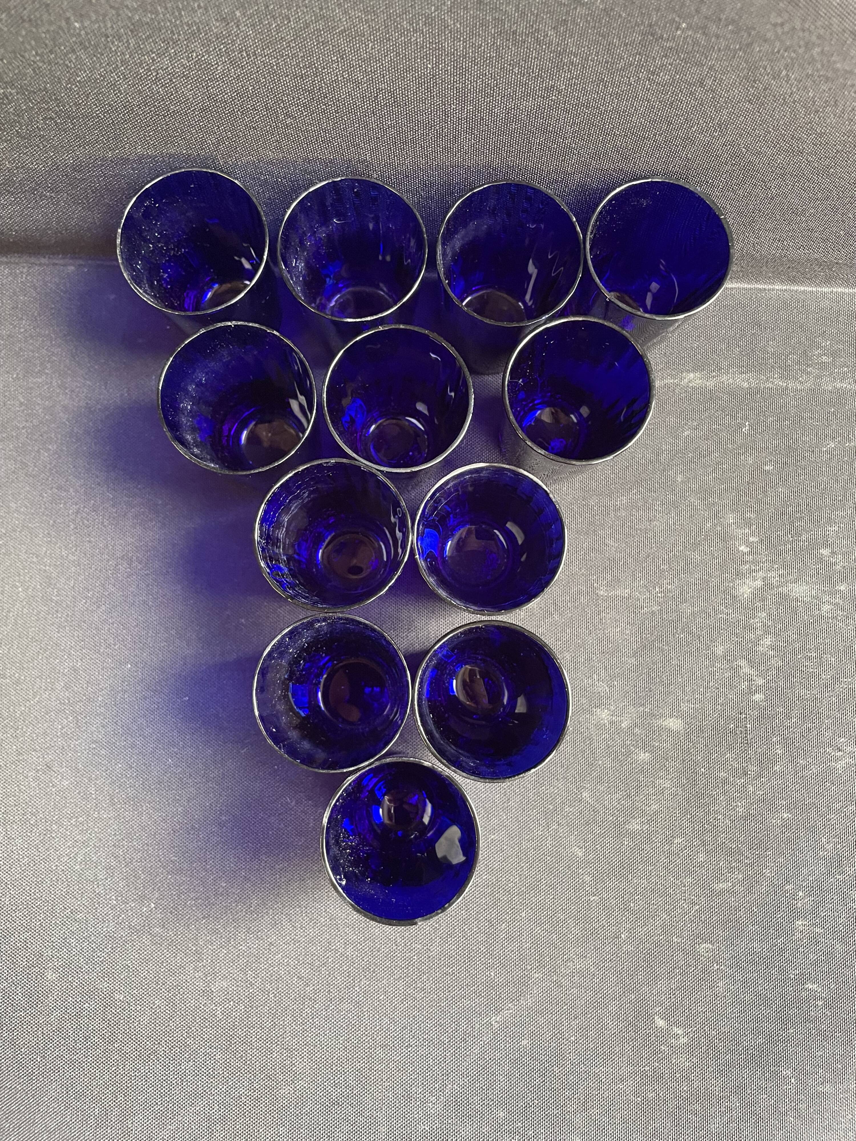Blue liqueur glass set