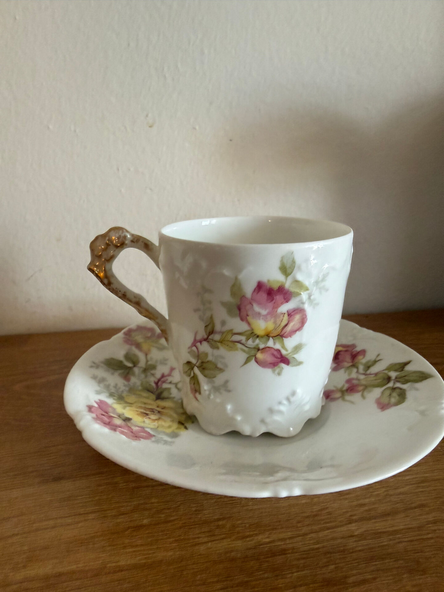 4 Tasses & Sous Tasses Porcelaine de Limoges