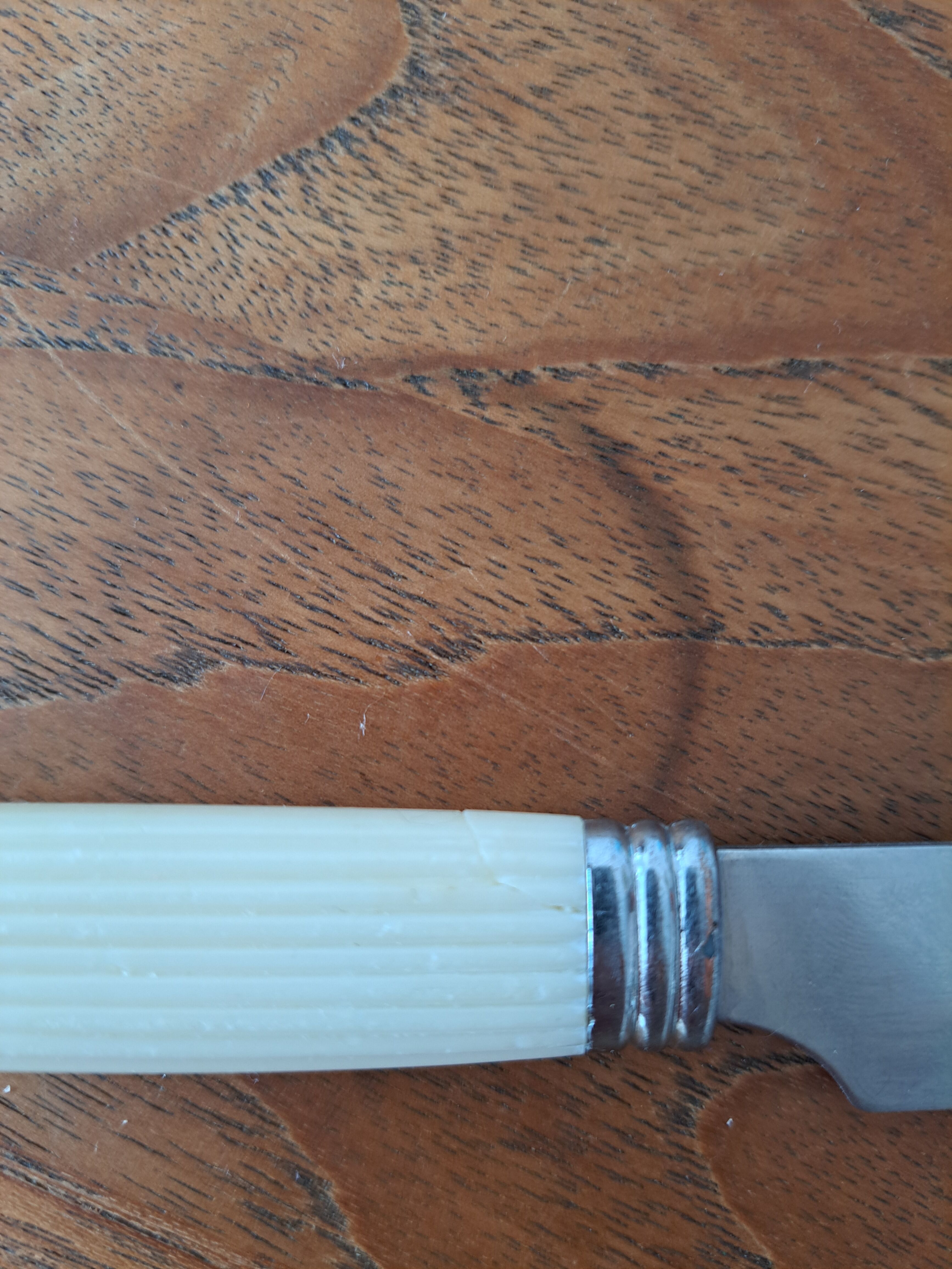 6 vintage cream white knives