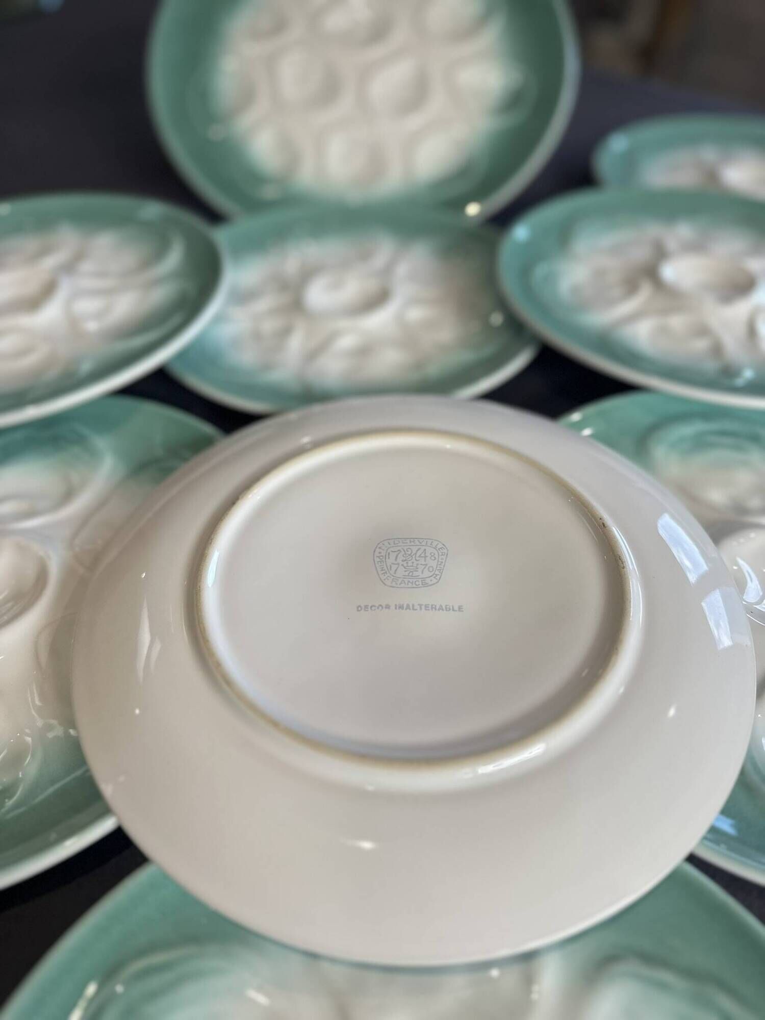 Niderviller sea-green earthenware oyster plates, set of 10 + dish