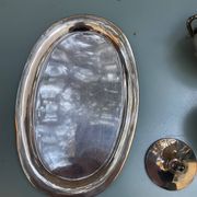 Silver sugar bowl and milk jug set