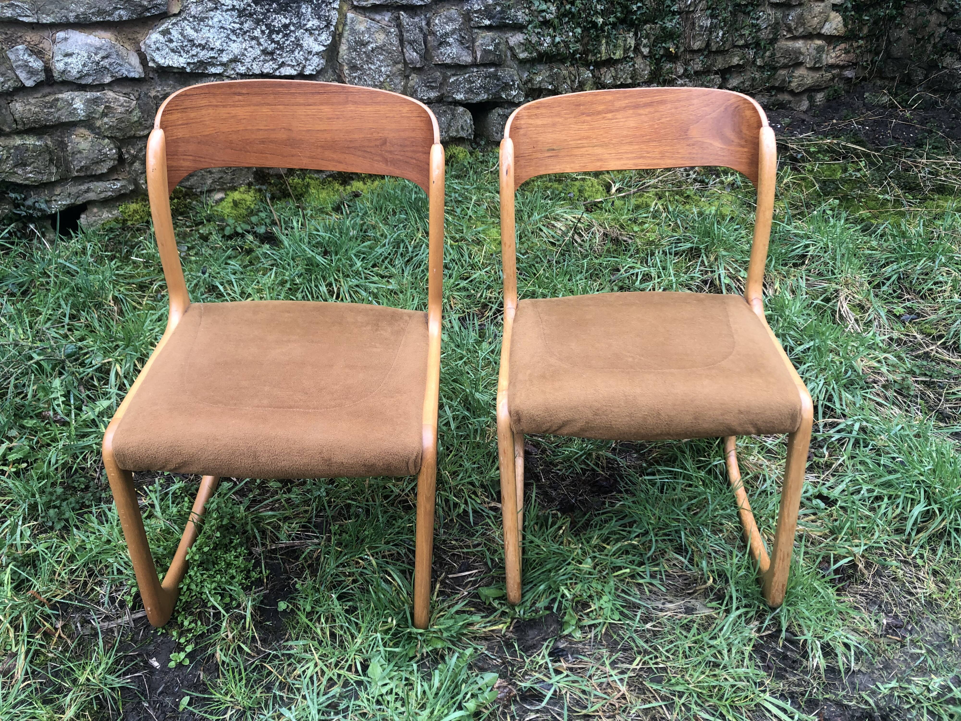 Set of 6 Baumann sleigh foot chairs 60s