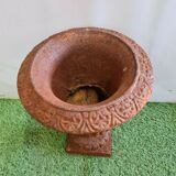 Vase médicis en fonte