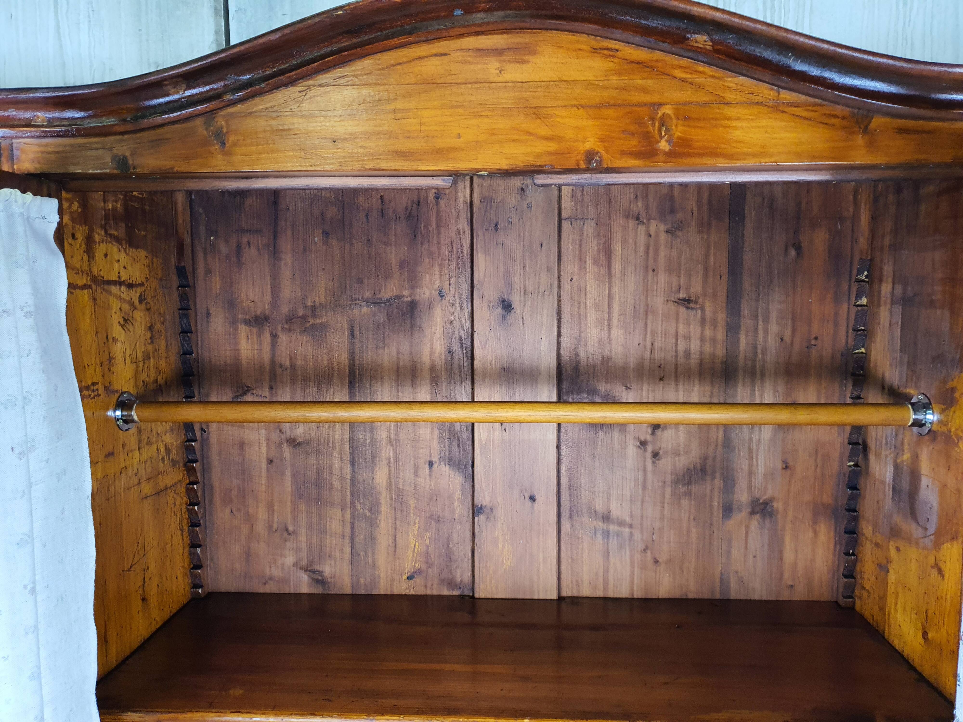 Rustic Wardrobe in Fir with Curtains