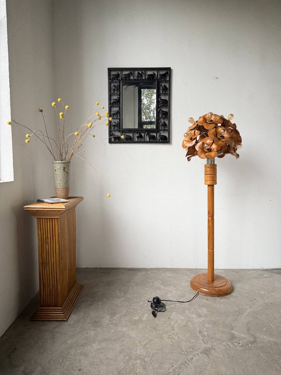 Ornamental floor lamp with "flower" patterns from the 1970s.