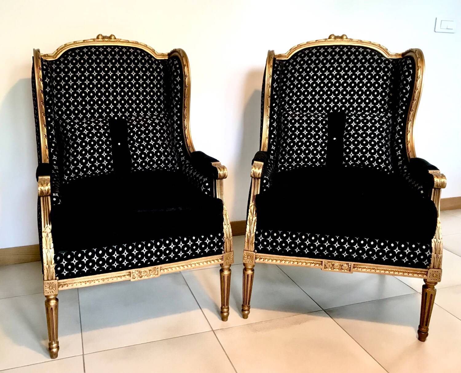 Fully restored old shepherdess armchairs