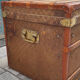 Malle de voyage en toile damier