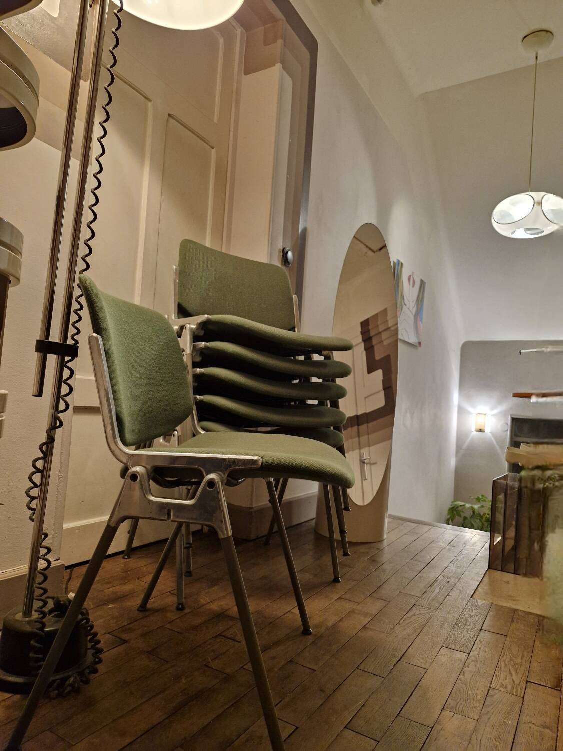 Suite of 6 DSC 106 chairs by Giancarlo Piretti for Castelli / Anonima.