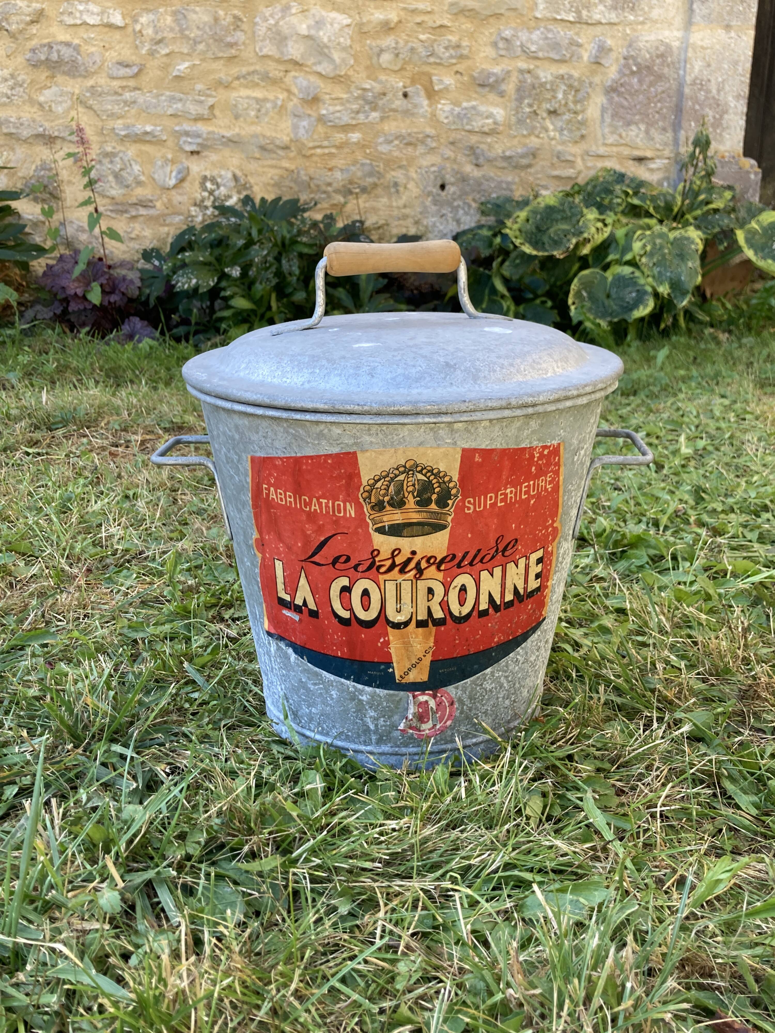 Large zinc jar laundry machine