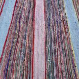 Contemporary and artisanal carpet 290 x 138 cm