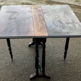 Victorian Mahogany Gate-Leg (folding) Table