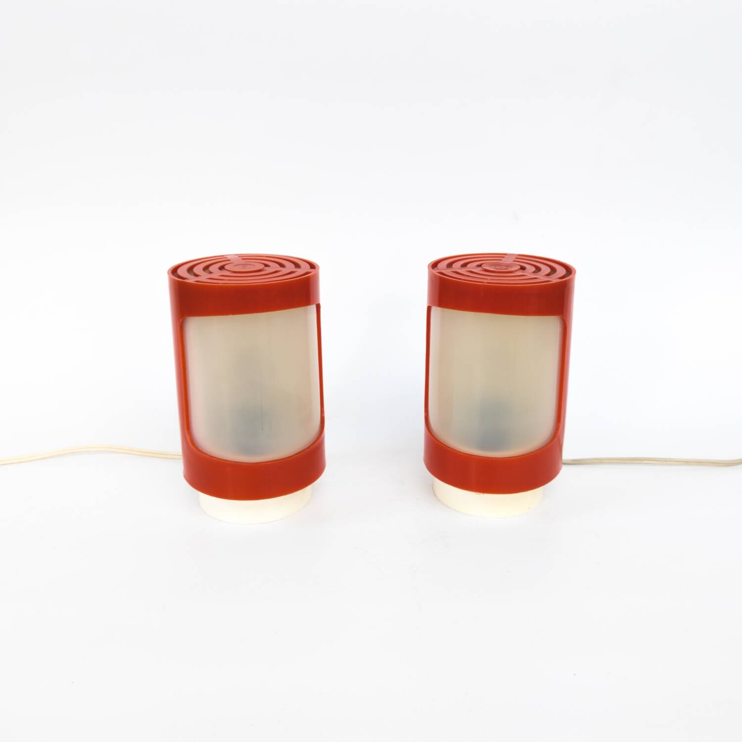 Pair of space age red plastic table lamps by Elektrosvit, 1960s