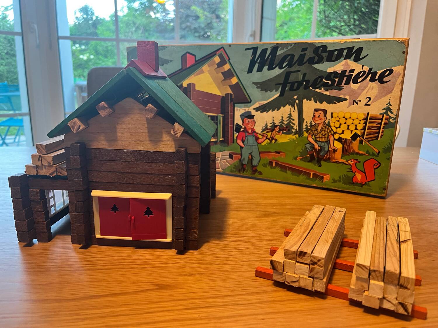 Construction game “Forest house n2”