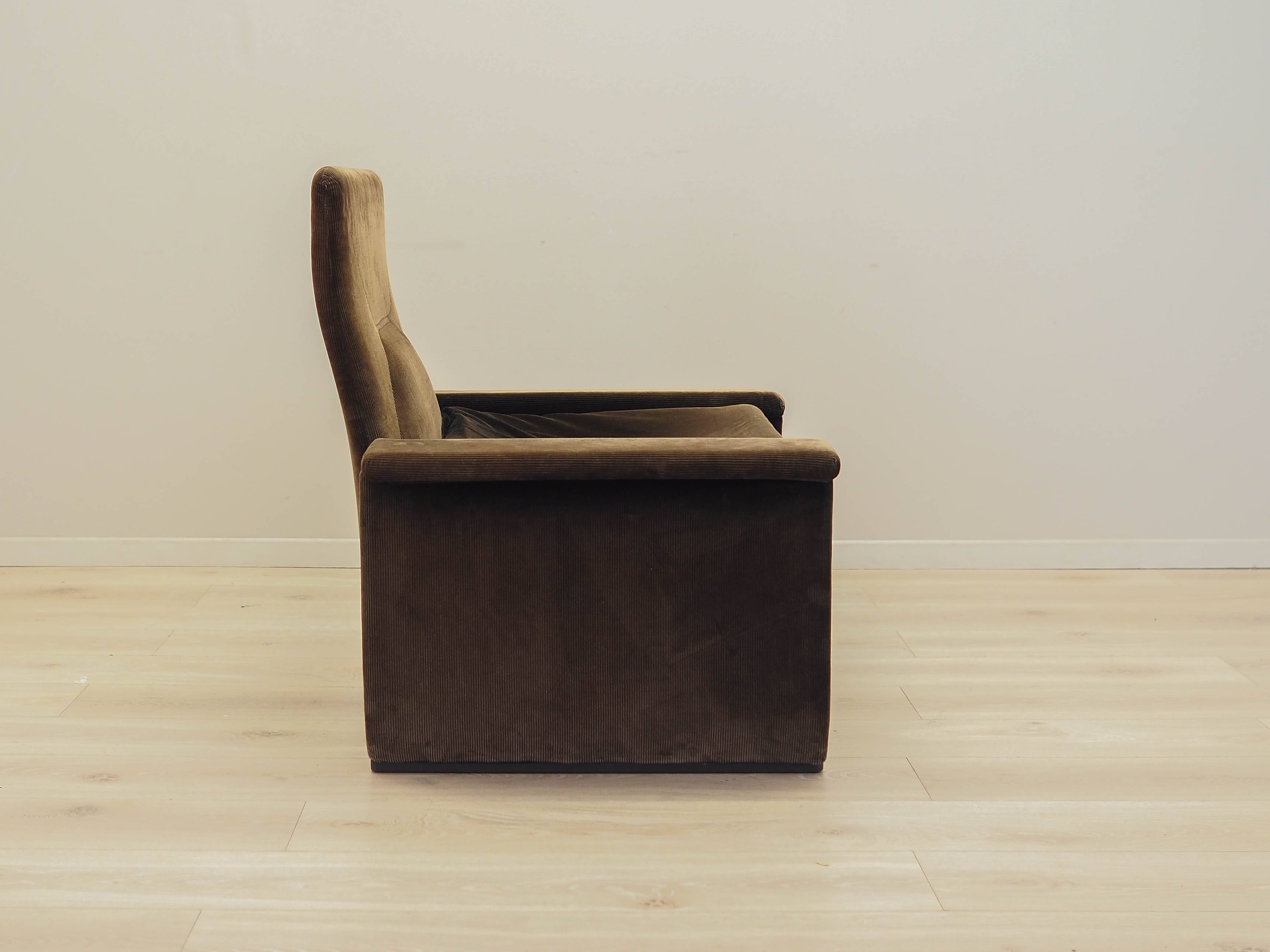 Corduroy armchair, Italian design, 1970s, production: Italy