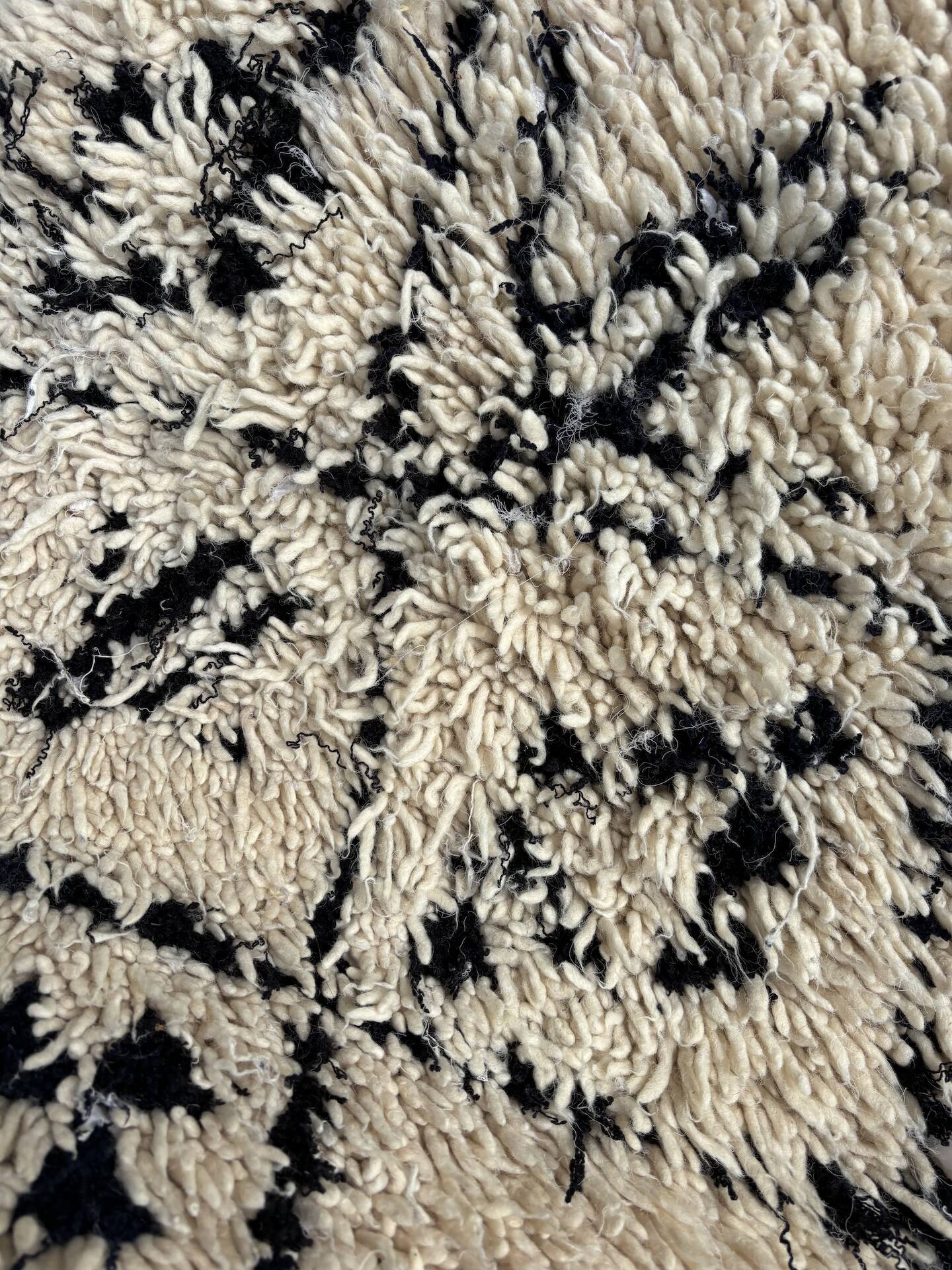 Berber hallway carpet Beni Ouarain white