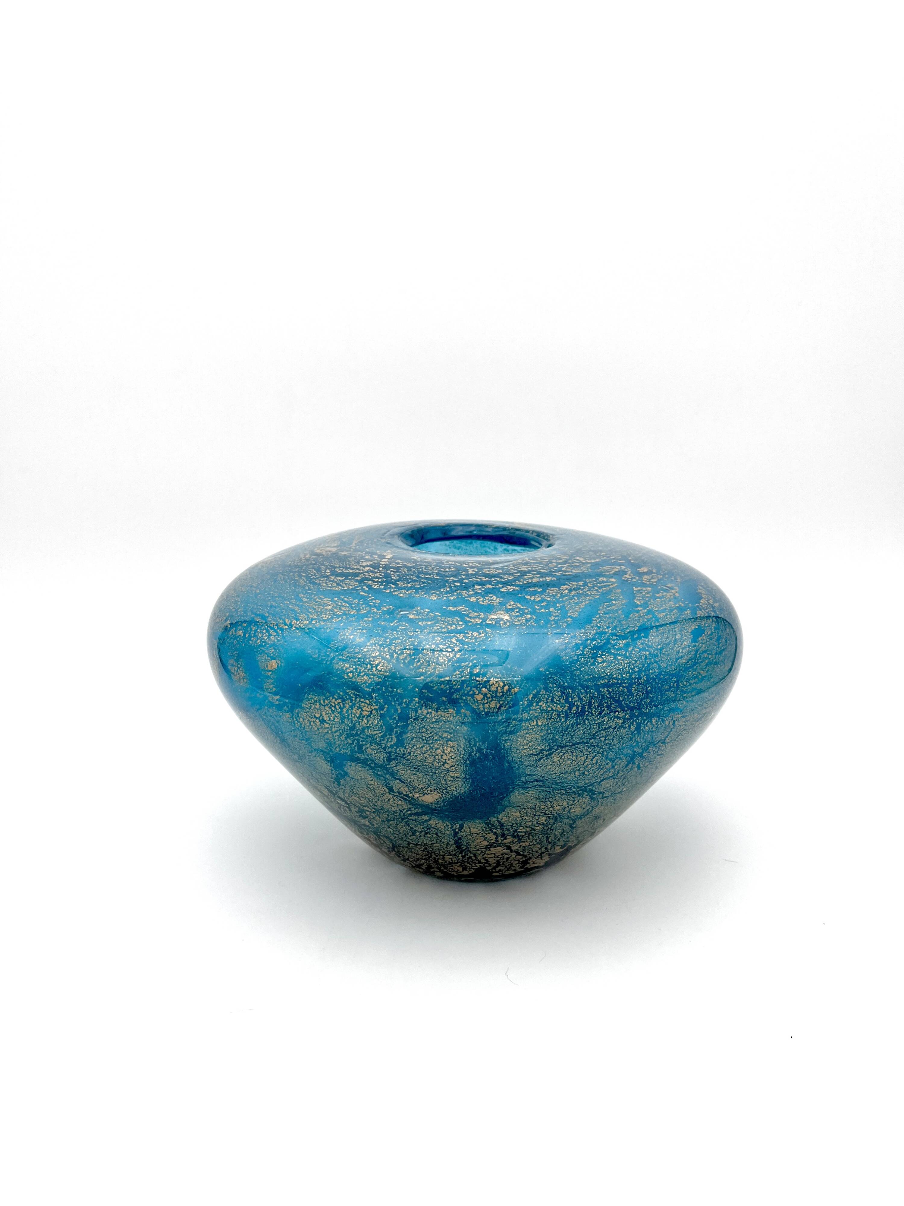 Masterpiece Murano: Lagoon Blue & 24K Gold Pebble Vase