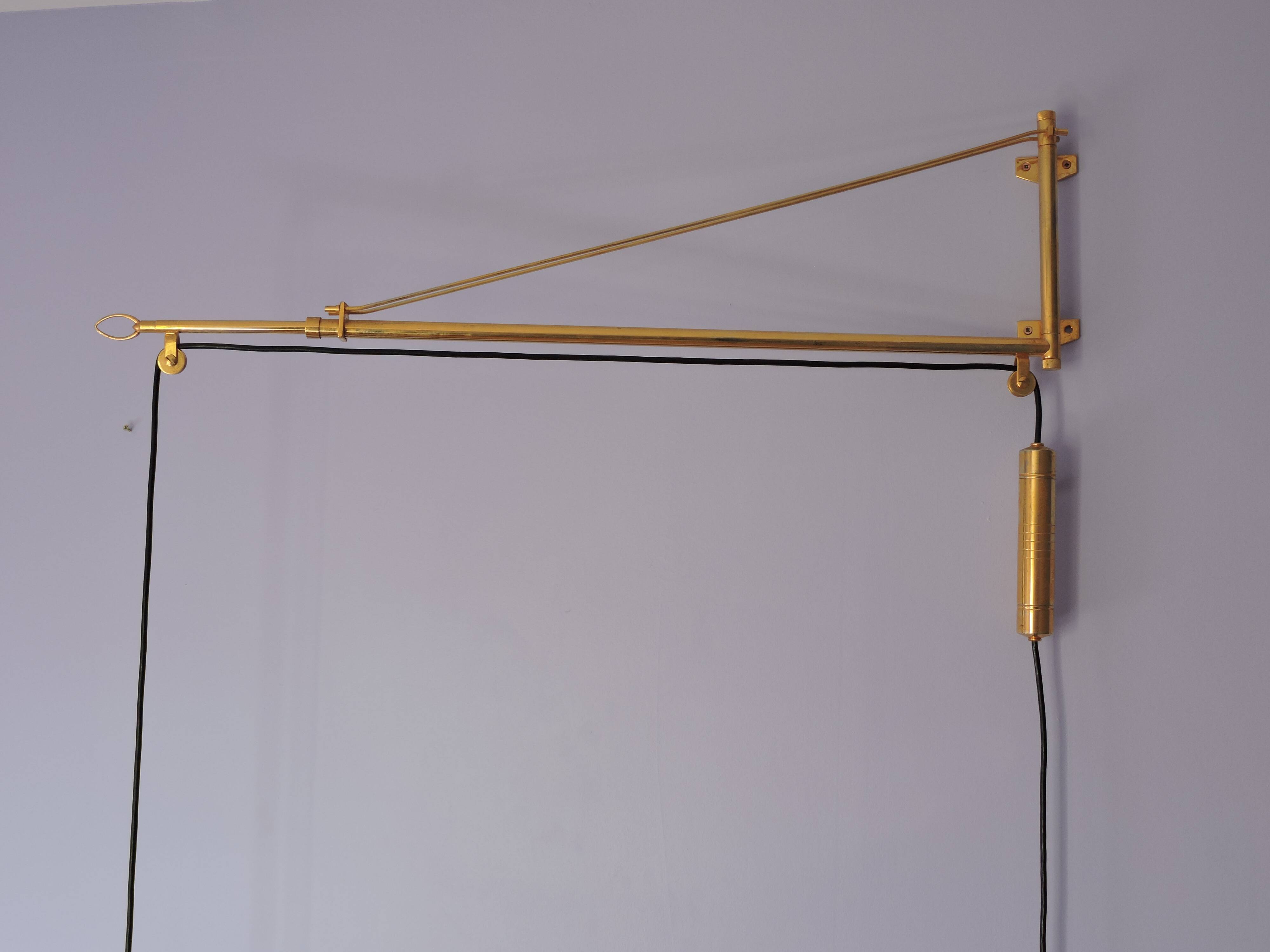 Wall lamp with telescopic counterweight Stilnovo brass