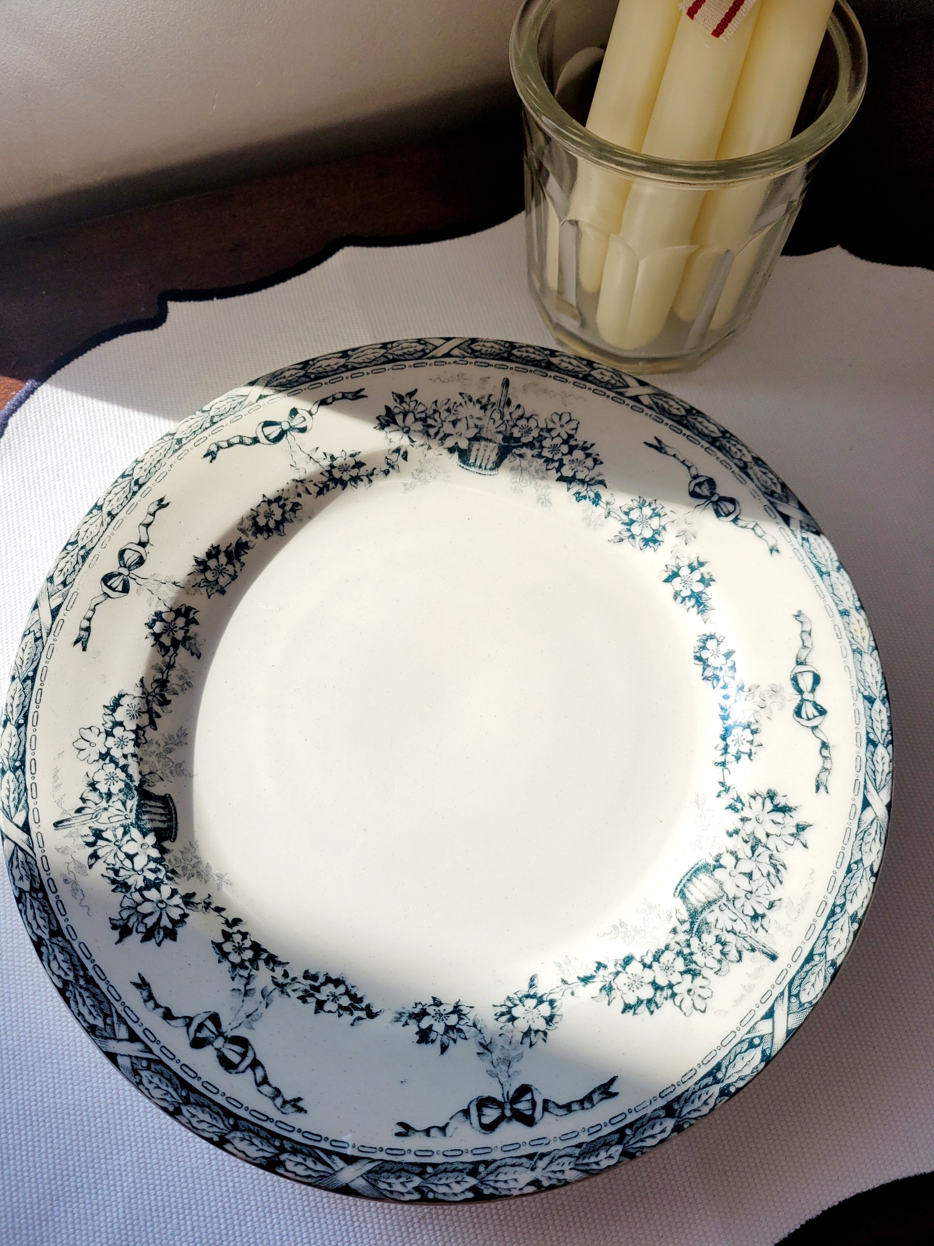 presentation dish R & A Salins ninon model