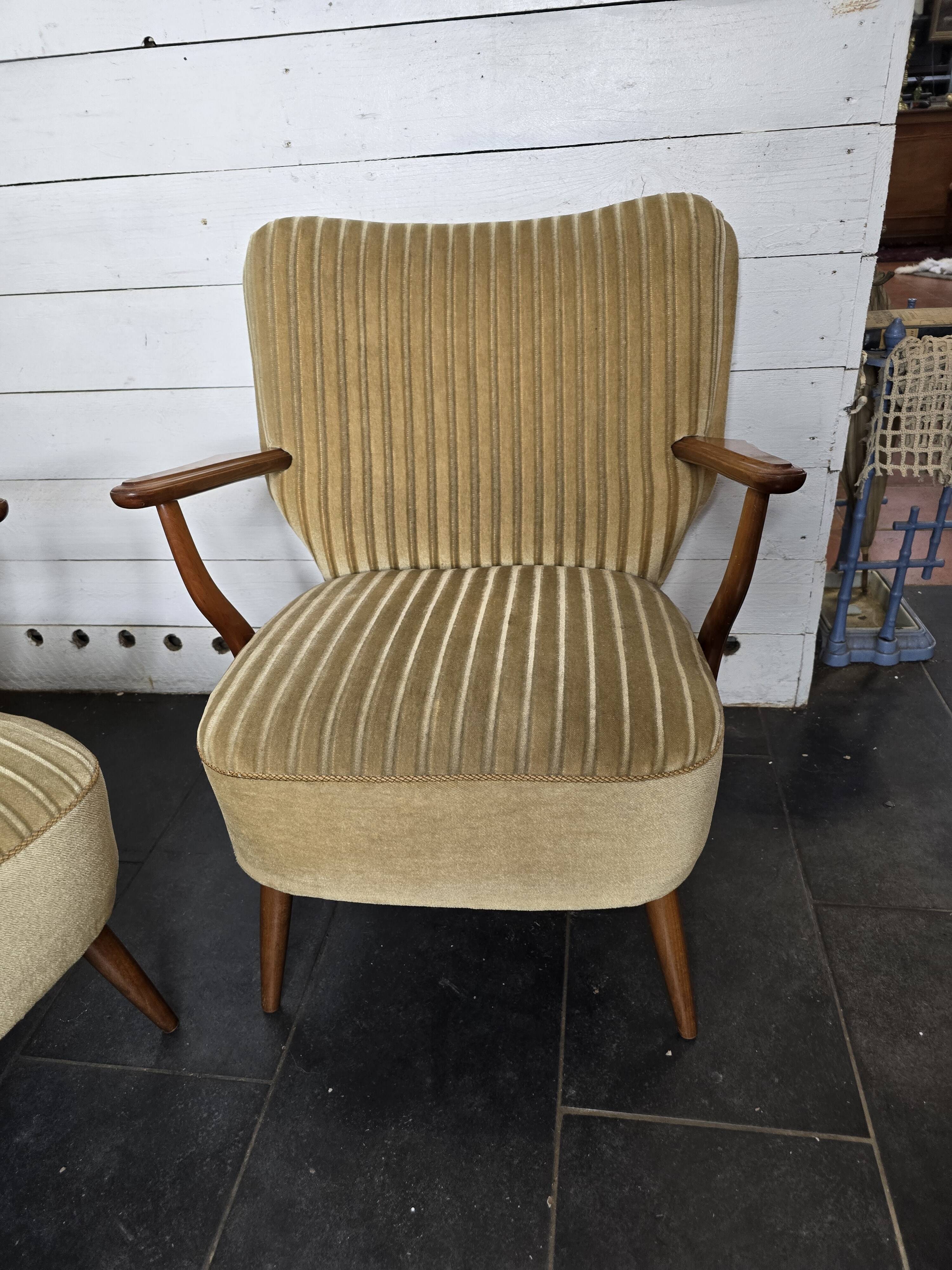 Paire de fauteuils cocktail