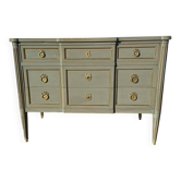 Louis XVI style patinated chest of drawers with 3 drawers.