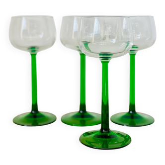 4 Alsace wine glasses, two-tone green stemmed glasses.