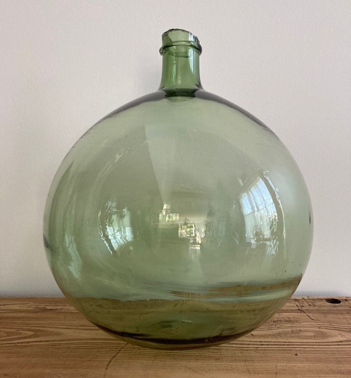 Dame-jeanne very old about 10/12L