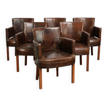Characterful set of 6 cowhide dining chairs made of grained leather