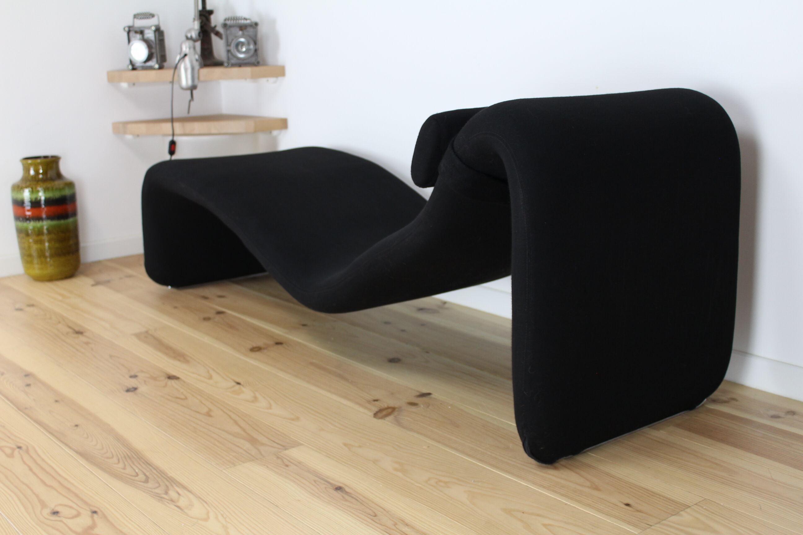 Djinn lounge chair by Olivier Mourgue for Airborne