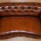 Chesterfield Regency Serpentine Sofa in Hand-Dyed Leather