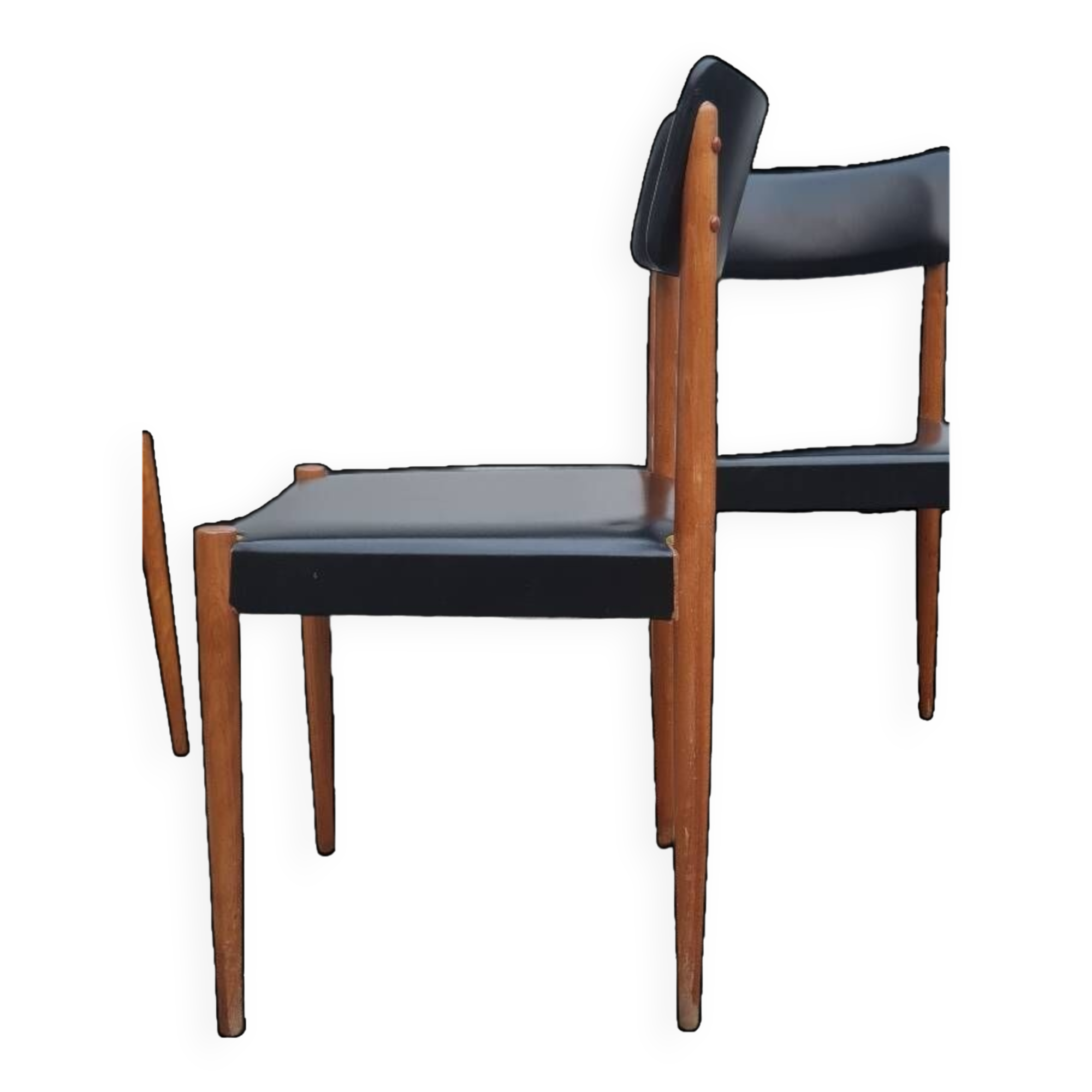 Set of 4 Scandinavian chairs 1970