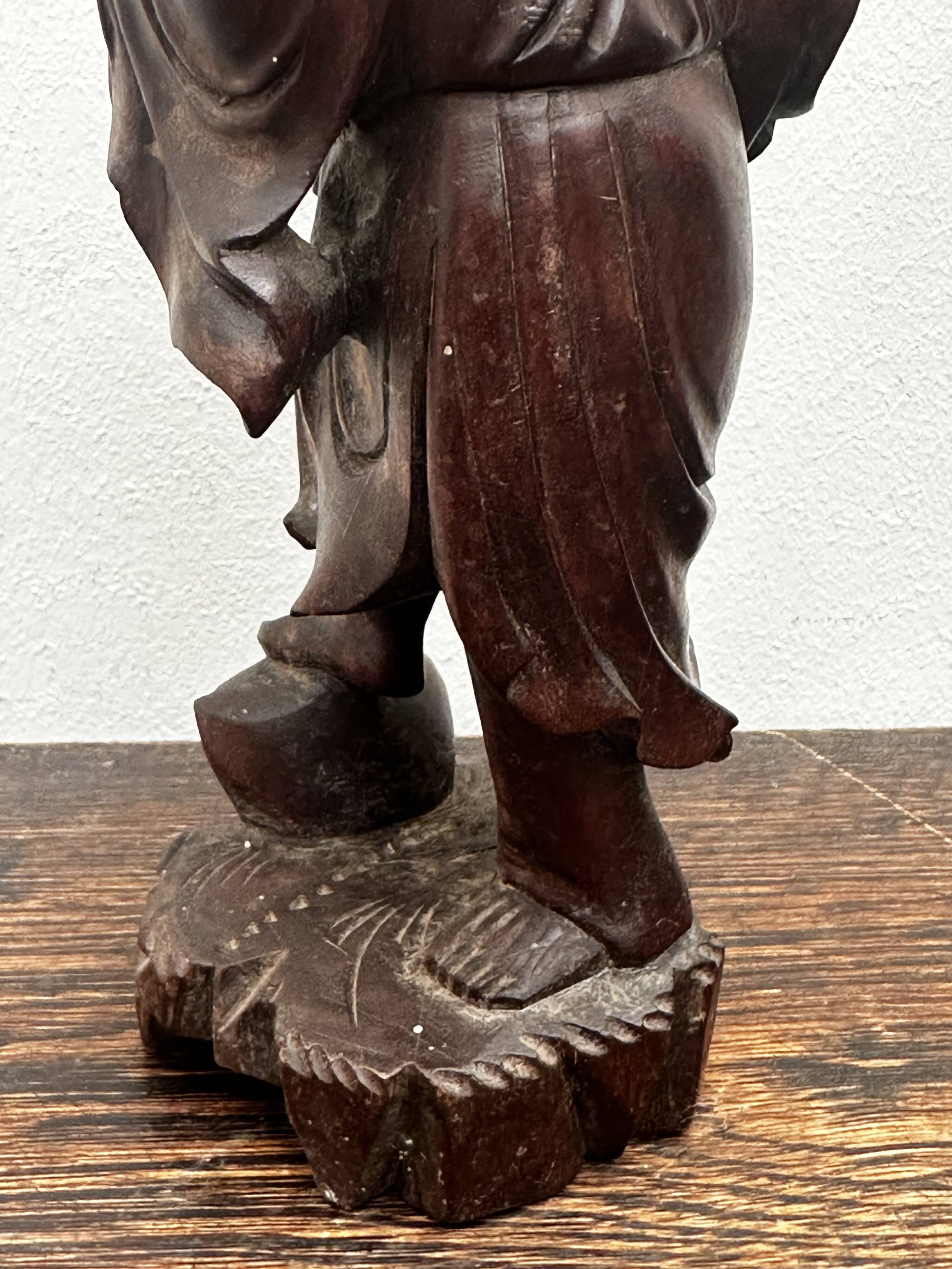 Carved wooden sculpture "Chinese peasant", early 20th century.