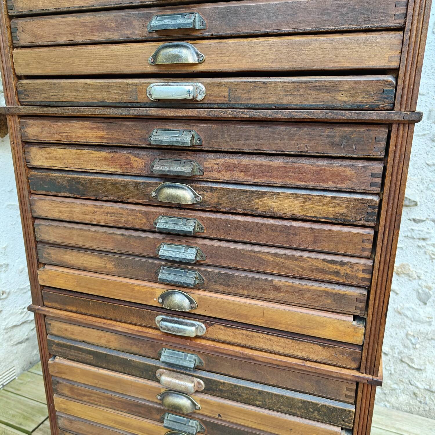 Typographer's trade furniture