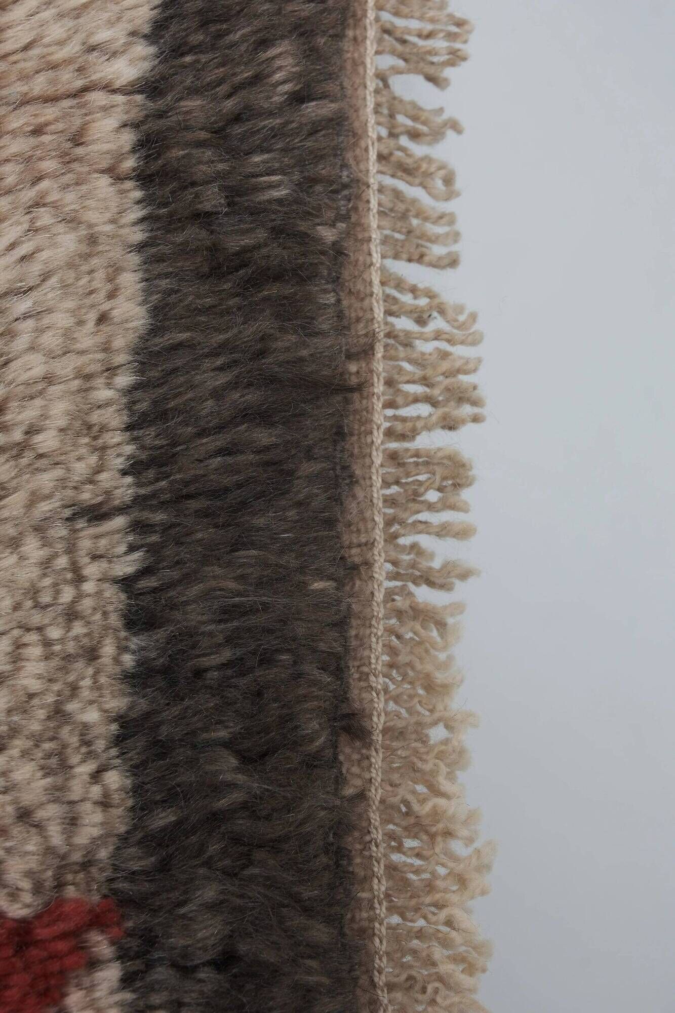Vintage handmade Turkish rug 127x215 cm