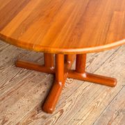 Table ronde extensible en teck de Dyrlund, Danemark