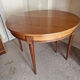 Table console demi-lune extensible de style Louis XVI – Merisier