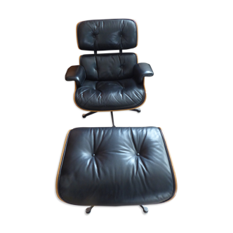 Lounge chair and its Ottoman Charles & Ray Eames