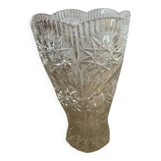 Chiseled glass vase