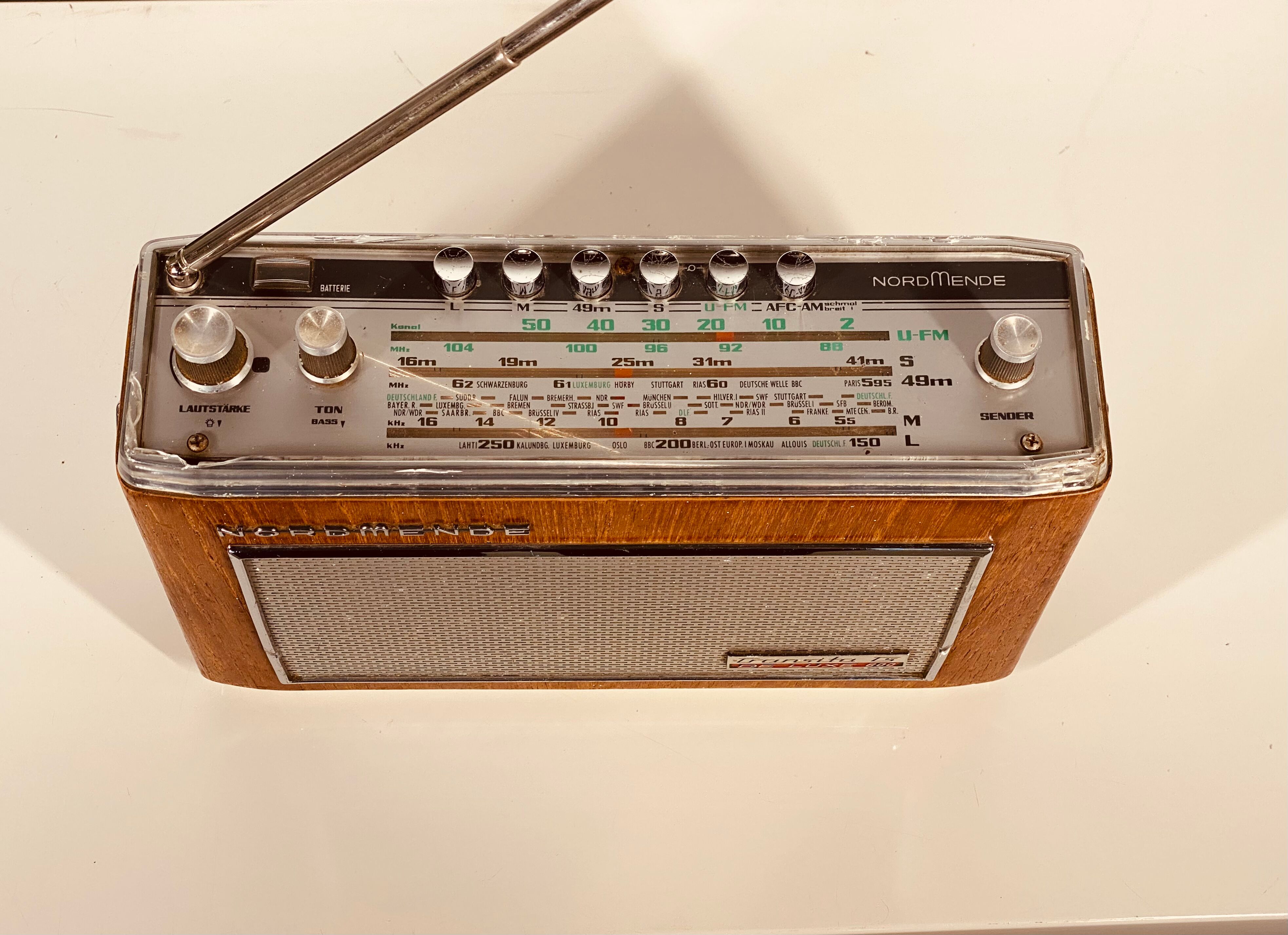 Radio Nordmende Transita TS De Luxe 600