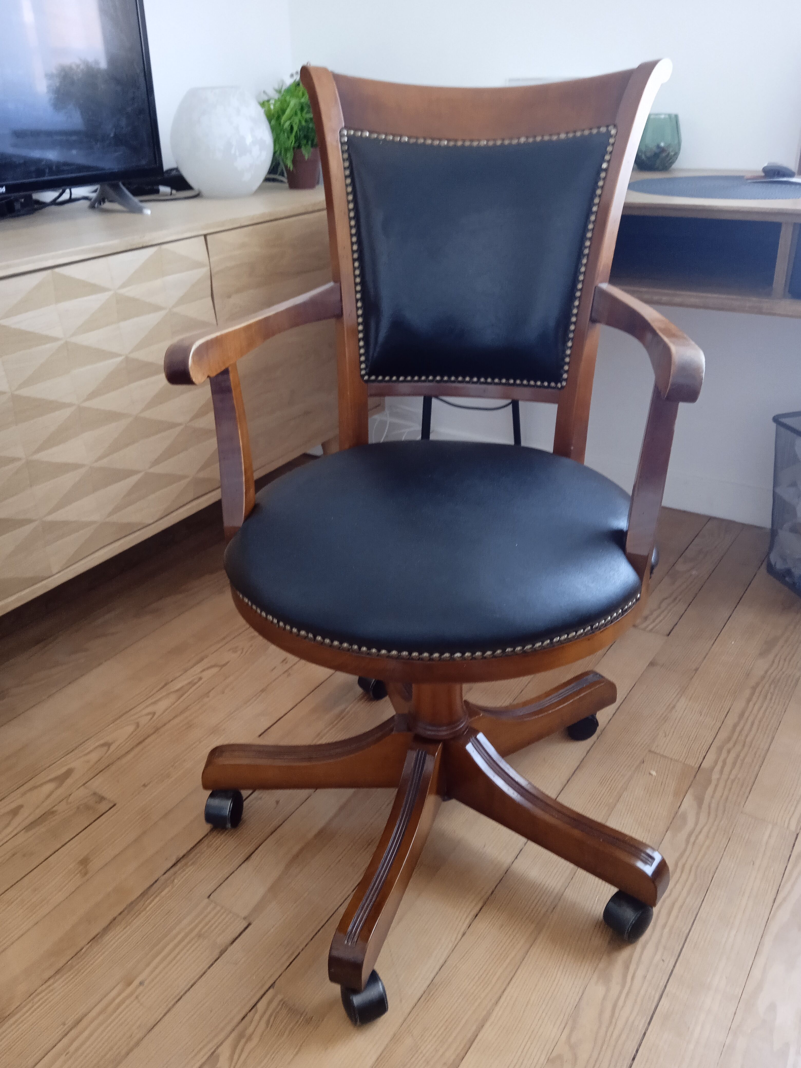 Office chair