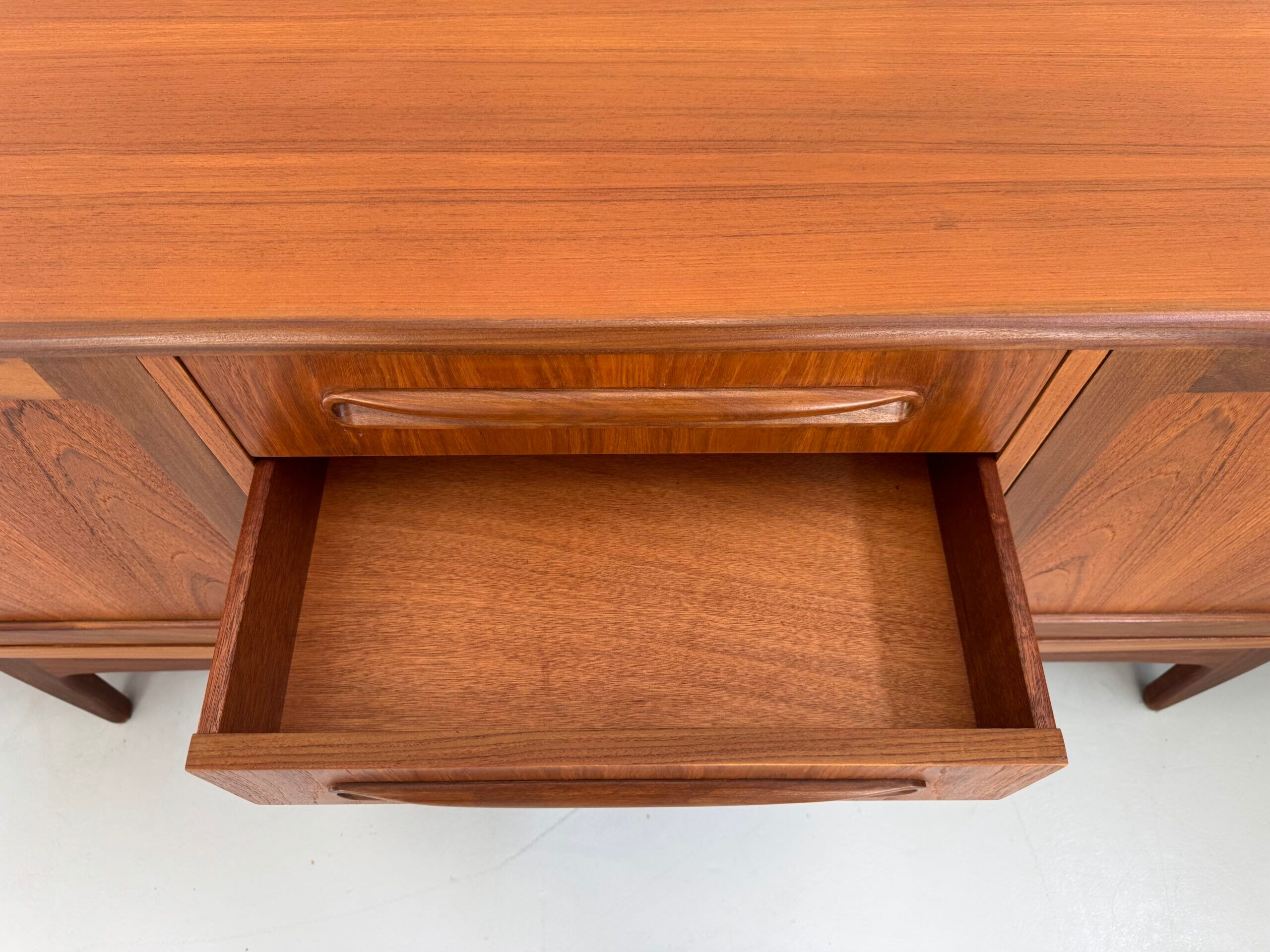 Buffet vintage G-Plan