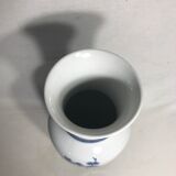 Old porcelain white & drawing birds blue decoration vintage avon vase