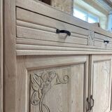 Buffet en hêtre massif sculpté – aérogommé, décapé, sablé